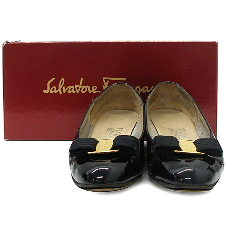 Ferragamo(��󰡸�) ���� �ٶ� ��� ���̴�Ʈ ���� �̹���2 - ���̺��� �߰���ǰ
