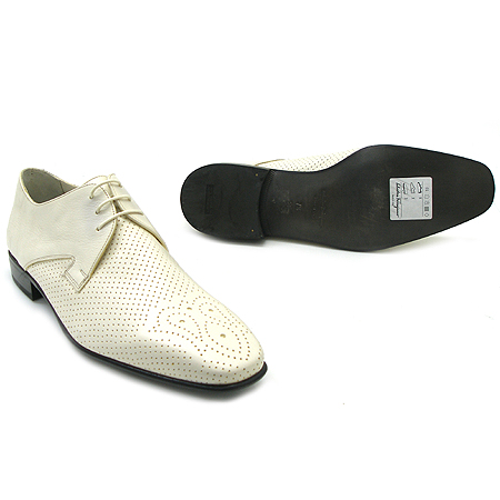 Ferragamo(󰡸) SICURO ȭƮ    ƮƮ   ̹3 - ̺ ߰ǰ
