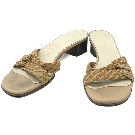 ��󰡸�  ����