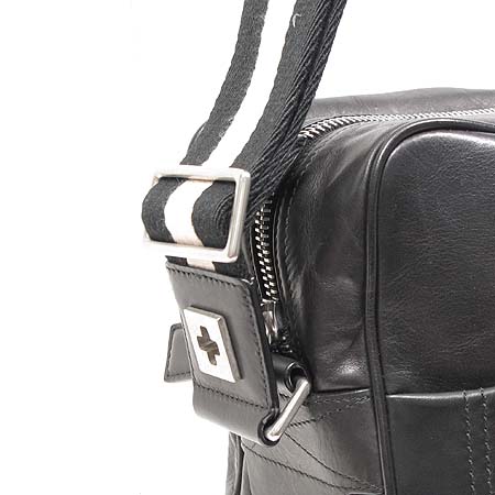 Bally(�߸�) TABELIO ���� ���� ������ ũ�ν��� [�д����] �̹���4 - ���̺��� �߰���ǰ
