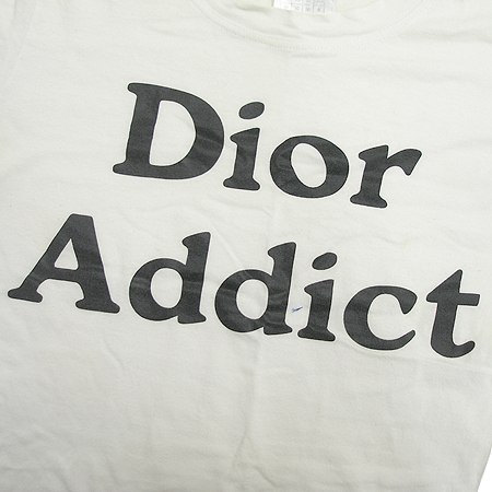 Dior(ũ����î���) Ƽ �̹���3 - ���̺��� �߰���ǰ