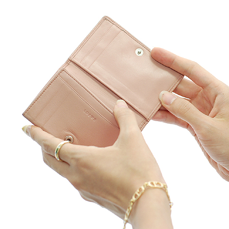Loewe(�ο���) ����Ų �ΰ� ��� ī��� �������� �̹���7 - ���̺��� �߰���ǰ
