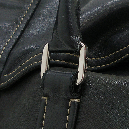 Prada(�����) �������� ��Ʈ�� �̹���3 - ���̺��� �߰���ǰ