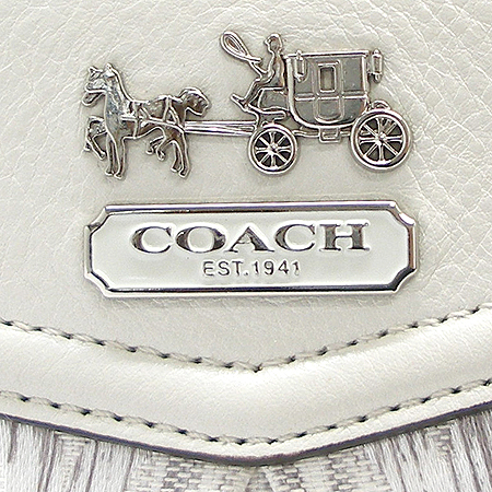 Coach(��ġ) 4837 �ñ׳�ó �к긯 ũ�ν��� �̹���3 - ���̺��� �߰���ǰ