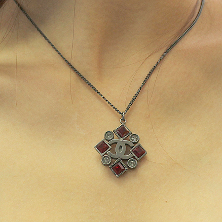 Chanel(����) ��Ƽ�� ��� �Ҵ�Ʈ ����� [��ġ��] �̹���6 - ���̺��� �߰���ǰ