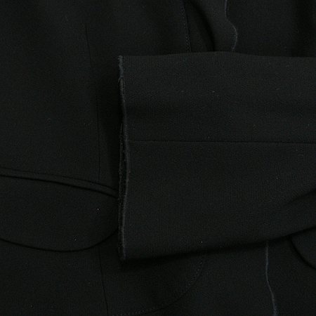 Armani COLLEZIONI(�Ƹ����� �÷�������) 3�ǽ� ���� �̹���5 - ���̺��� �߰���ǰ