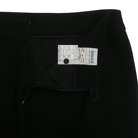 Armani COLLEZIONI(�Ƹ����� �÷�������) 3�ǽ� ���� �̹���6 - ���̺��� �߰���ǰ