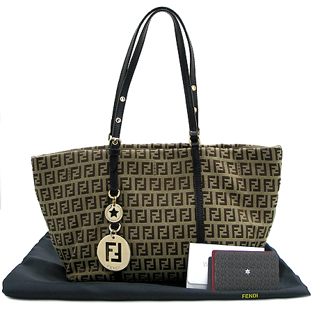 Fendi(���) 8BH214 FF�ΰ� �𰡵� ����� �̹���2 - ���̺��� �߰���ǰ
