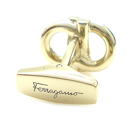 Ferragamo(��󰡸�) 54 0525 ���� ��ġ�� Ŀ�꽺 ��ư [�б�������] �̹���3 - ���̺��� �߰���ǰ