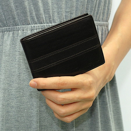 Ferragamo(��󰡸�) 66 8926 ��ġ�� �ΰ� ���� ������ �̹���6 - ���̺��� �߰���ǰ