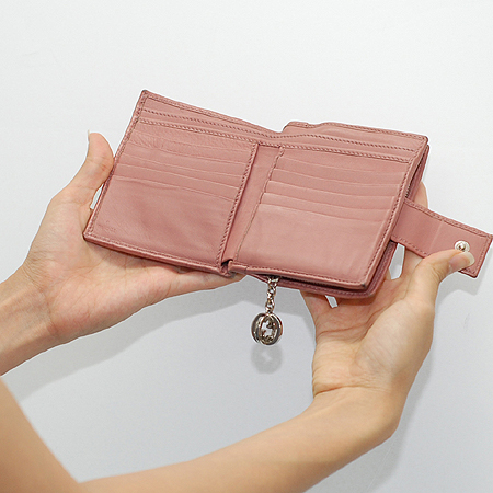 Gucci(����) 233022 GG �ΰ� �ø� ���� ���� ��� ������ �̹���7 - ���̺��� �߰���ǰ