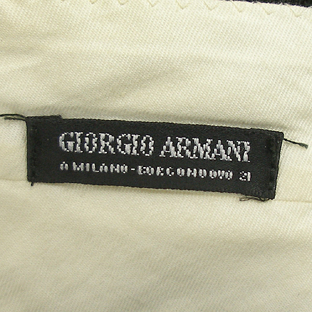 GIORGIO ARMANI(�������� �Ƹ�����) ���� �̹���5 - ���̺��� �߰���ǰ