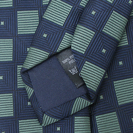 Trussardi(Ʈ����) 100% ��ũ ��Ÿ�� �̹���4 - ���̺��� �߰���ǰ