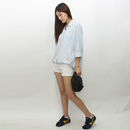Prada(�����) �ﰢ �ΰ� �к긯 �Ŀ�ġ �̹���6 - ���̺��� �߰���ǰ