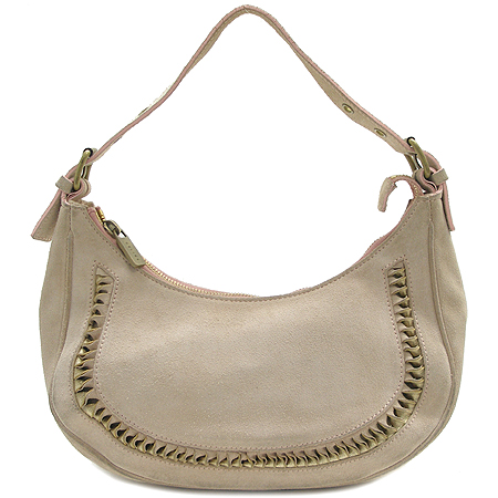 ������  �����