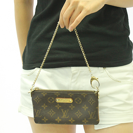 Louis Vuitton(���̺���)  M60094 ���׷� ĵ���� ����Ʈ �ж� MM �Ŀ�ġ�� �̹���6 - ���̺��� �߰���ǰ