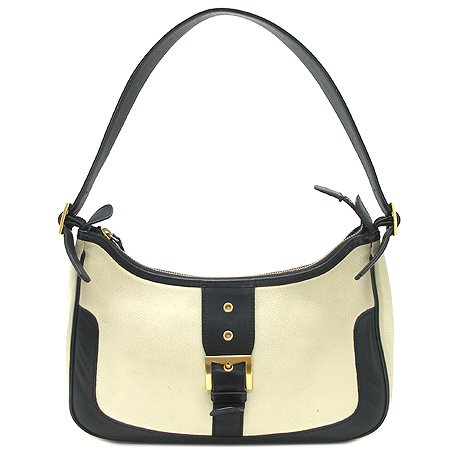 ������  �����