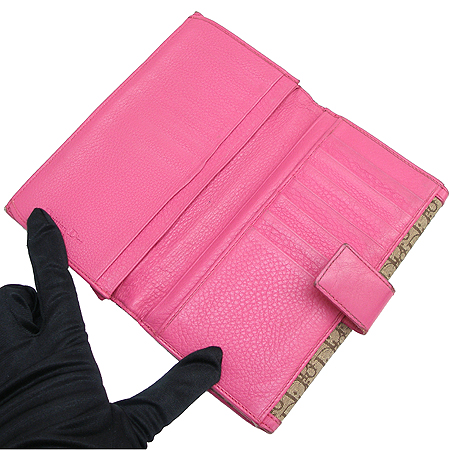 Dior(ũ����î���) ���� �ΰ� �ڰ��� ������ �̹���3 - ���̺��� �߰���ǰ