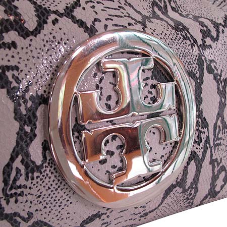 TORY BURCH(�丮��ġ) ���� ���� �Ƹ��� ���� �ΰ� ��� ü�� Ŭ��ġ ����� [�ϻ����] �̹���4 - ���̺��� �߰���ǰ
