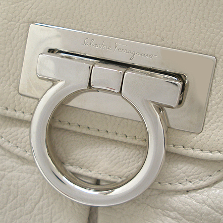 Ferragamo(��󰡸�) 21 6887 ���� ��ġ�� ��� ���̺��� �÷� ��Ʈ�� �̹���3 - ���̺��� �߰���ǰ