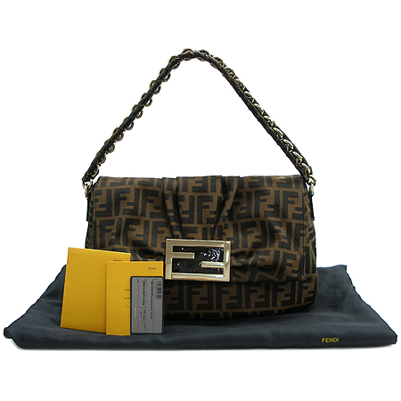 Fendi(���) 8BR614 FF �ΰ� �ڰ��� ��ī ���� �ΰ� ü�� ����� �̹���5 - ���̺��� �߰���ǰ