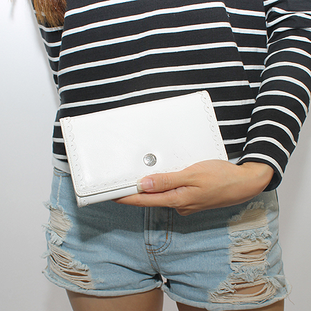 Blumarine(���縶��) ȭ��Ʈ ���� ������ [��������] �̹���6 - ���̺��� �߰���ǰ