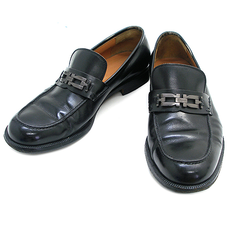Ferragamo(󰡸) Ż ġ  