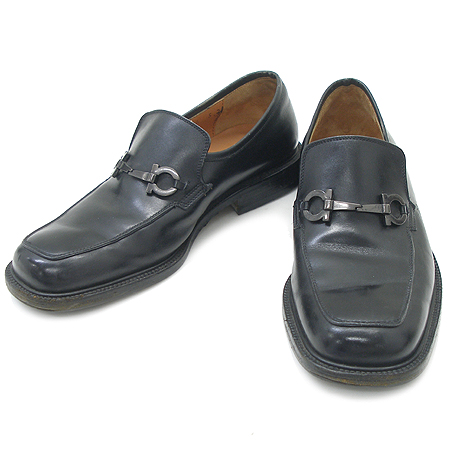 Ferragamo(󰡸)  ġ   