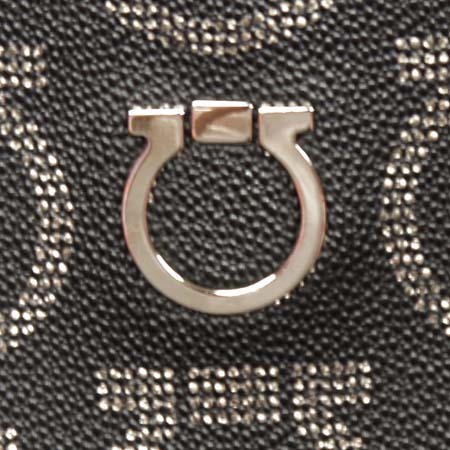 Ferragamo(��󰡸�) 21 7918 ��ġ�� �ΰ� PVC ���� ����� [�д����] �̹���4 - ���̺��� �߰���ǰ