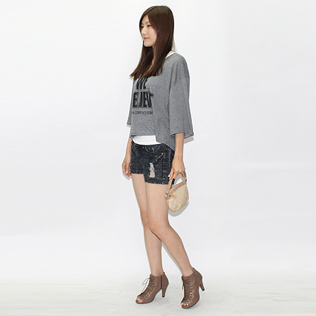 Blumarine(���縶��) C579001 GE5790 B �ΰ� ī�� �к긯 ��Ʈ �� ����ġ�� �̹���7 - ���̺��� �߰���ǰ