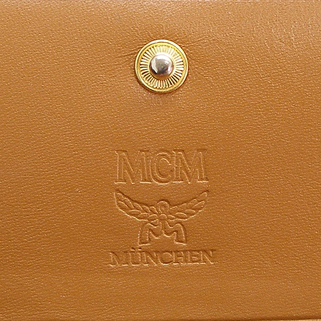 MCM(������) ���� �ΰ� ��� ���佺 ũ��Ŀ���� Ʈ���� 3�� ������ �̹���3 - ���̺��� �߰���ǰ