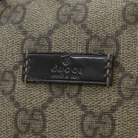 Gucci(����) 193604 GG�ΰ� PVC ���� Ʈ���� �̴Ϻ����� ��Ʈ�� �̹���3 - ���̺��� �߰���ǰ