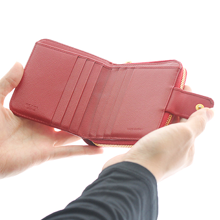 Prada(�����) 1M0522  SAFIANO ONO ���� ���� �ﰢ�ΰ� ¤�� ������ �̹���6 - ���̺��� �߰���ǰ