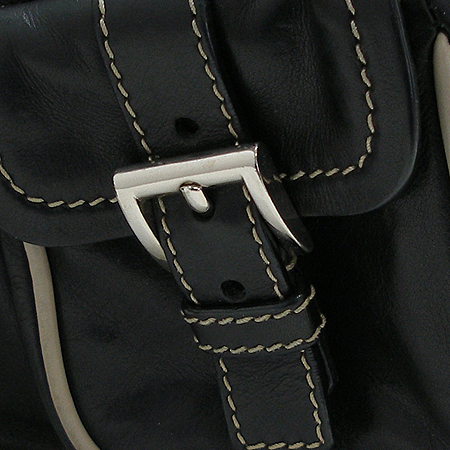 Prada(�����) BR2888 SOFT POCKET ��Ʈ ��� ����� [�б�������] �̹���4 - ���̺��� �߰���ǰ