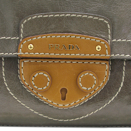 Prada(�����) BR4657 �׷��� ���ڷ� ���� ���� ü�� ����� [��������] �̹���5 - ���̺��� �߰���ǰ