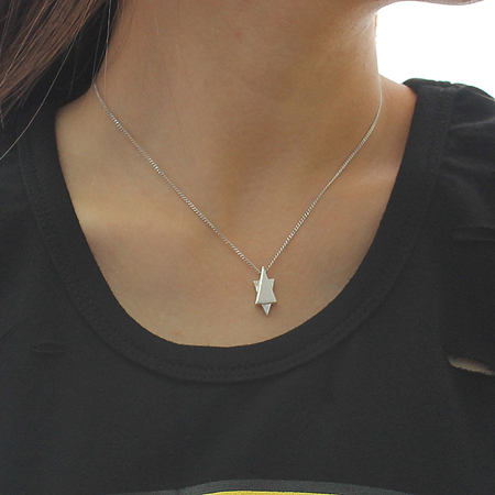 Gucci(����) ũ�ν� �Ҵ�Ʈ 925 (�ǹ�) ����� �̹���7 - ���̺��� �߰���ǰ