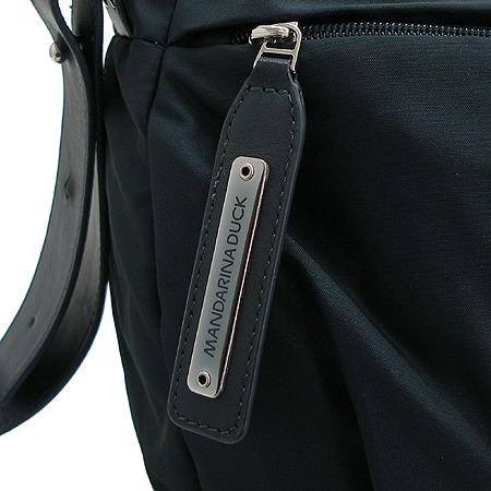 MANDARINA DUCK �к긯 ũ�ν��� 2WAY �̹���3 - ���̺��� �߰���ǰ