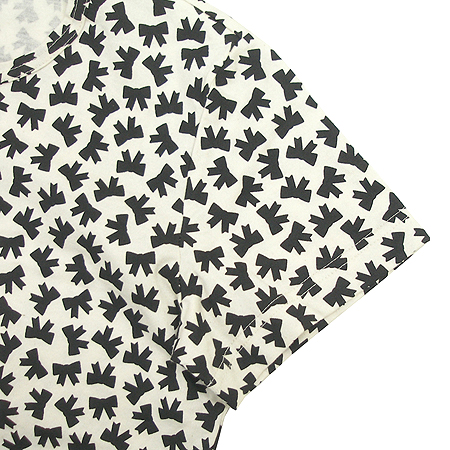 COMME DES GARCONS(�ĵ� ������) Ƽ �̹���3 - ���̺��� �߰���ǰ
