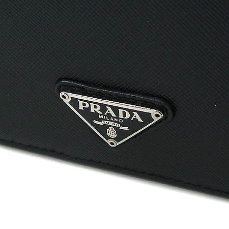 Prada(�����) ���ǾƳ� ��Ʈ������ �� �̹���3 - ���̺��� �߰���ǰ