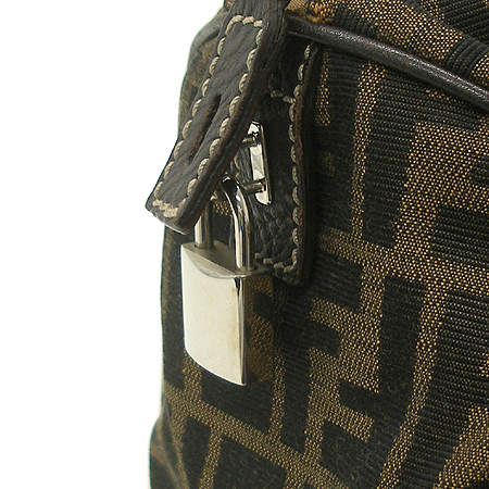 Fendi(���) 8BL061 FF�ΰ� �ڰ��� ������ ��Ʈ�� [�б�������] �̹���4 - ���̺��� �߰���ǰ