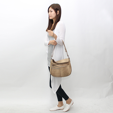 FURLA(�Ƕ�) ���̼� ���� �÷� ����� �̹���7 - ���̺��� �߰���ǰ