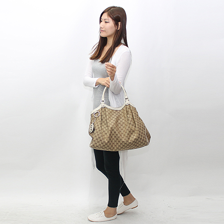 Gucci(����) 211943 GG �ΰ� �𰡵� ��Ű ����� �̹���7 - ���̺��� �߰���ǰ