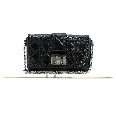 Dior(ũ����î���) ���̴�Ʈ ���̵� ��� ���� ü�� ũ�ν� �� Ŭ��ġ �� [��������] �̹���2 - ���̺��� �߰���ǰ