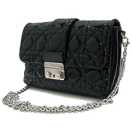 Dior(ũ����î���) ���̴�Ʈ ���̵� ��� ���� ü�� ũ�ν� �� Ŭ��ġ �� [��������] �̹���3 - ���̺��� �߰���ǰ