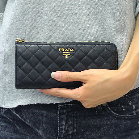 Prada(�����) 1M1183 ���ǾƳ� ���� ¤�� ������ �̹���6 - ���̺��� �߰���ǰ