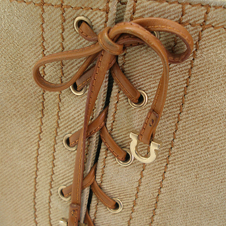 Ferragamo(��󰡸�) 21 2452 ���� ��� ����� �̹���4 - ���̺��� �߰���ǰ