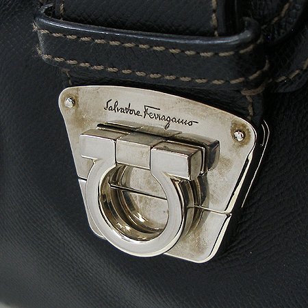 Ferragamo(��󰡸�) 21 7875 ���� ��ġ�� ��� ���� ����� �̹���4 - ���̺��� �߰���ǰ