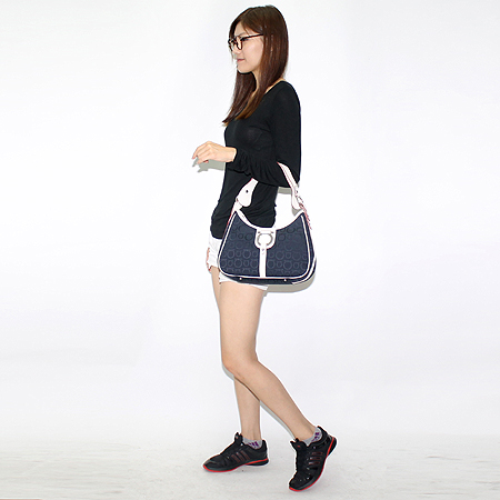 Ferragamo(��󰡸�) 21 6843 ���� ��ġ�� ��� �ΰ� �ڰ��� ����� �̹���7 - ���̺��� �߰���ǰ