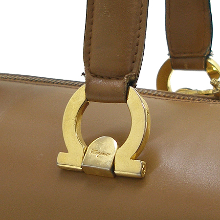Ferragamo(��󰡸�) 21 4197 ���� ��ġ�� ��� ���� ���� ��Ʈ�� �̹���4 - ���̺��� �߰���ǰ