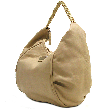 Armani(�Ƹ�����) ����Ų ������ ȣ�� ����� �̹���3 - ���̺��� �߰���ǰ